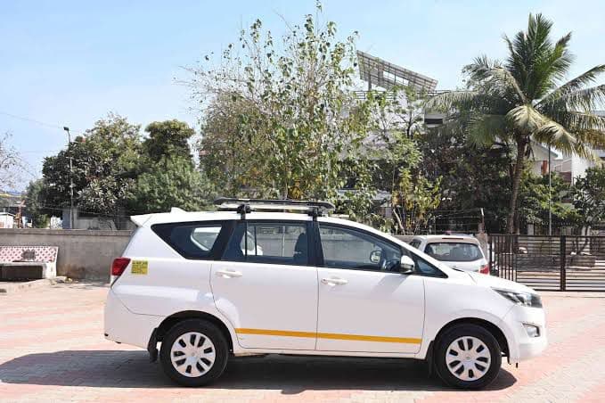 Innova Crysta 2